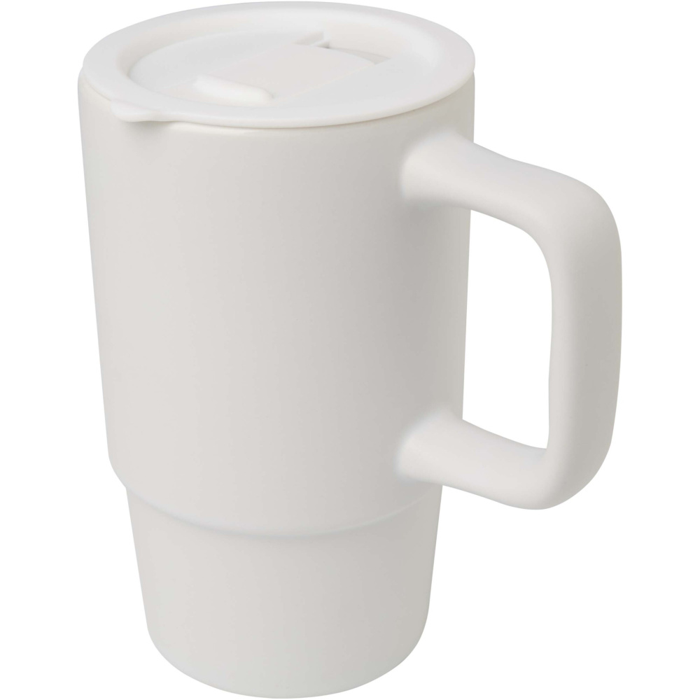 Logotrade firminės dovanos nuotrauka: Carter 450 ml keraminis puodelis su plastikiniu dangteliu