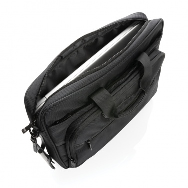 Logotrade Ideja dāvanas foto: Swiss Peak AWARE™ RPET Voyager 15,6 collu klēpjdatora soma