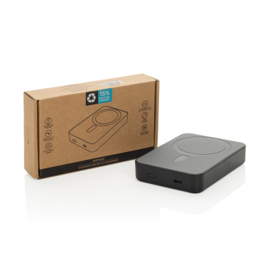 Logotrade korporatīvās dāvanas foto: Amporia RCS pārstrādātas plastmasas 10.000mAh magnētiskā pārnēsājamā baterija