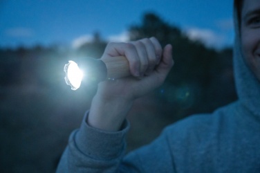 Лого трейд pекламные продукты фото: Фонарик Lucid 5W RCS из переработанного пластика и бамбука