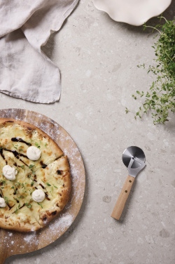 Логотрейд бизнес-подарки картинка: Пиццерия VINGA Paso