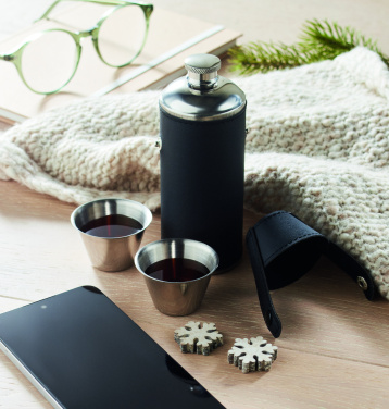 Логотрейд pекламные cувениры картинка: Hip flask with shot cups