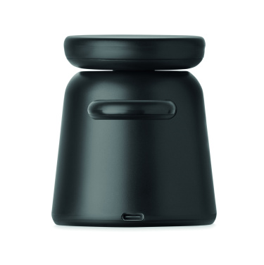 Лого трейд pекламные продукты фото: 3 in 1 wireless charger 15W