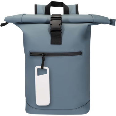 Лого трейд pекламные cувениры фото: Водонепроницаемый внешний аккумулятор Alkes 5000 мАч 12 Вт из переработанного пластика с карабином