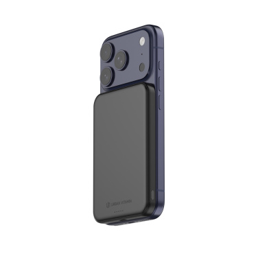 Логотрейд pекламные cувениры картинка: Urban Vitamin Pomona 5000mAh Qi2.2 25W магнитный повербанк