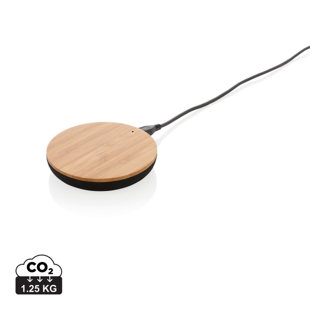 Logotrade profilreklam bild: Bamboo X 5W trådlös laddare
