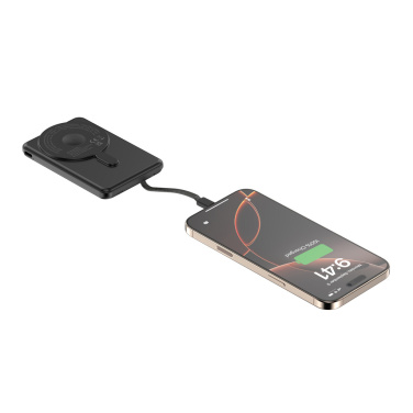 Logotrade profilreklam bild: Urban Vitamin Redwood 5in1 5000mah 20WPD magnetisk powerbank