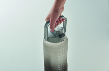 Logotrade profilreklam bild: RPET vattenflaska 2000 ml